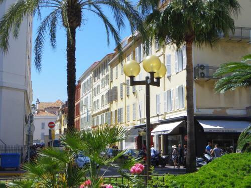 Apartamento Centre Cannes Saint Honor�