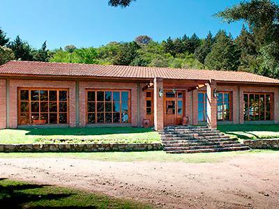 Hotel Cabanas Green House