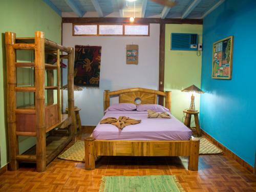 Hostal Balsa Surf Camp