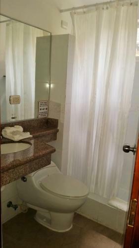 Hotel Baja Monta�ita