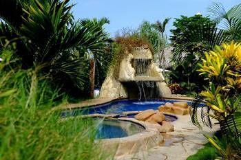 Me Hotel In Monta�ita Estates