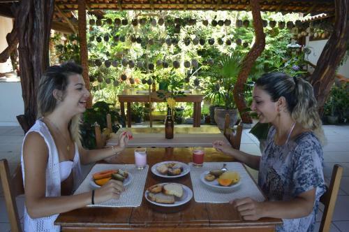 Hostal Pousada Pau Brasil Ubu