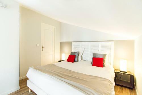 Florella Jean De Riouffe Apartment