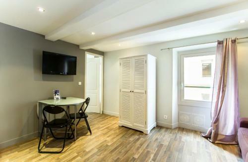 Florella Jean De Riouffe Apartment