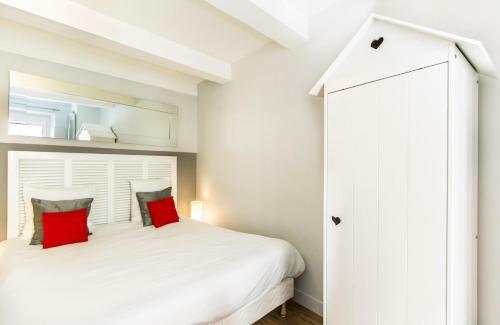 Florella Jean De Riouffe Apartment