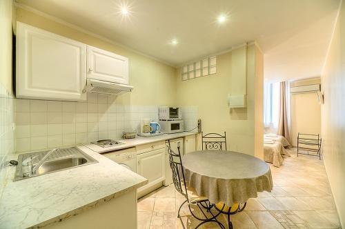 Apartamentos Residence Chryseis