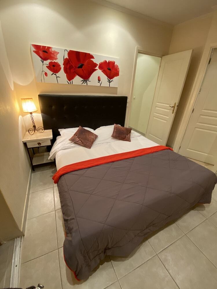 Apartamento Cannes Holiday Suites