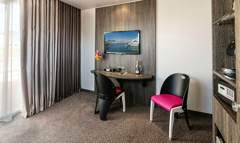 Hotel Best Western Le Patio Des Artistes