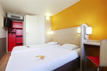 Hotel Premiere Classe Arles