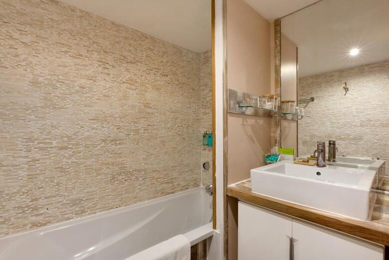 Hotel Vila De La Mar & Spa