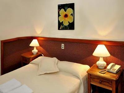 Hotel Manila I