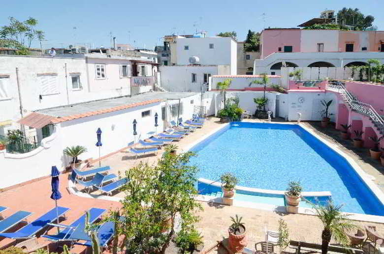 Hotel Flora