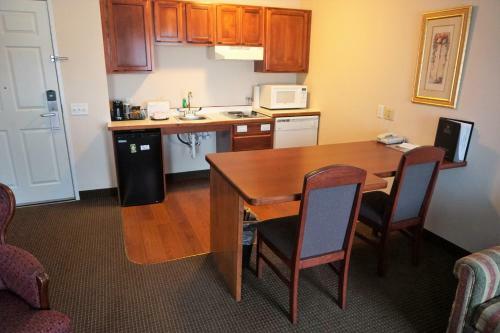 Grandstay Residential Suites Hotel Mankato