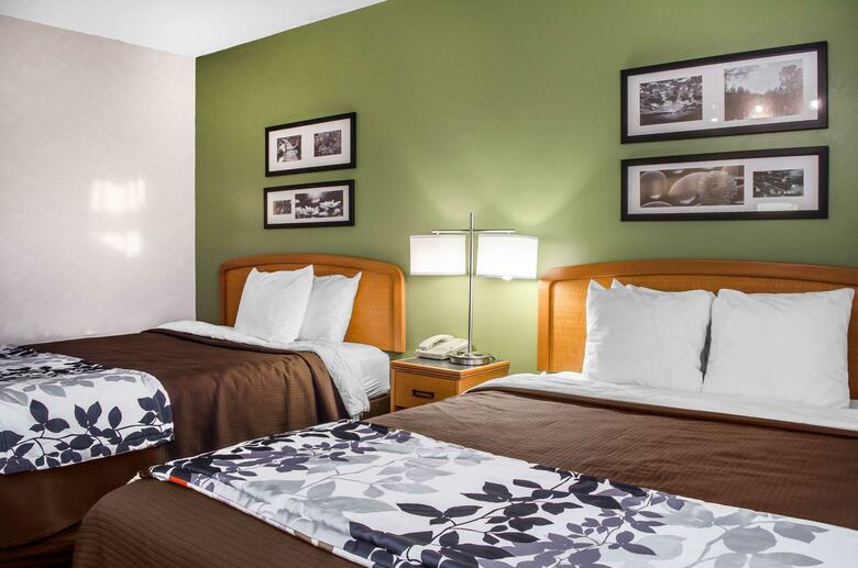 Hotel Sleep Inn & Suites Bensalem