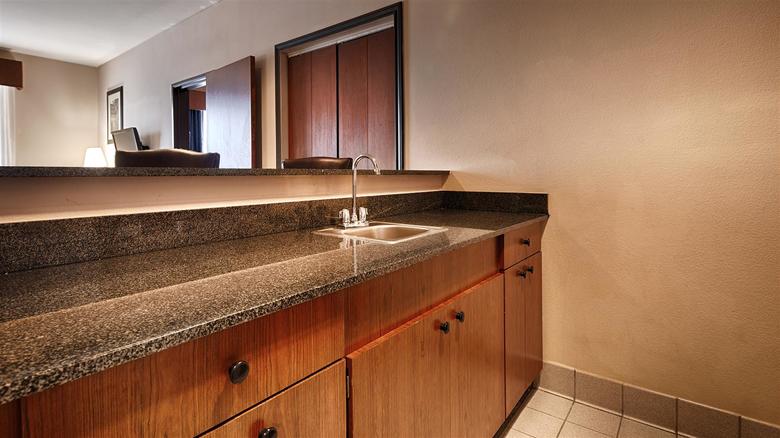 Hotel Best Western Plus Mckinney Inn And Suites