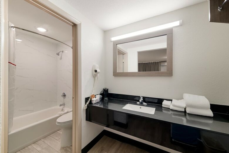 Motel Quality Inn Mckinney