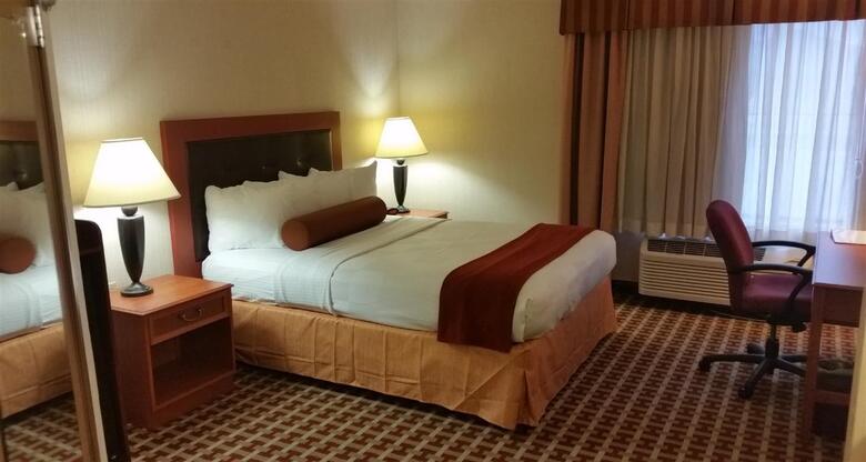 Best Western Plus Marion Hotel