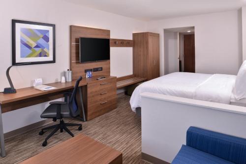 Holiday Inn Express Hotel And Suites Mesquite