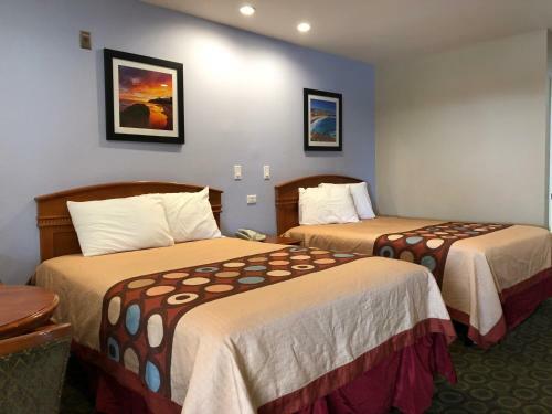 Hotel Orange Tustin Inn In Orange