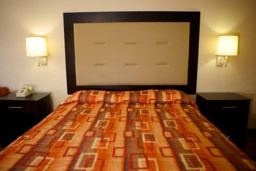 Plantation Inn Hotel And Lounge