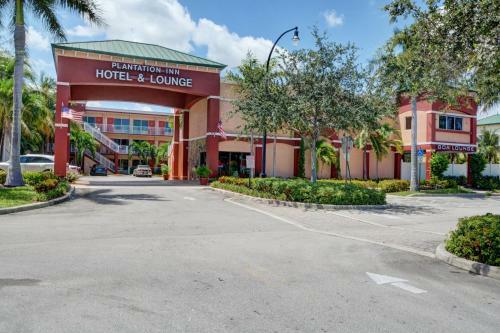 Plantation Inn Hotel And Lounge