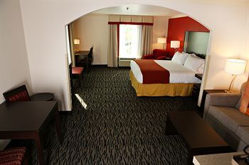Holiday Inn Express Hotel & Suites - Sumter