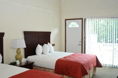 Hotel Tea Island Resort