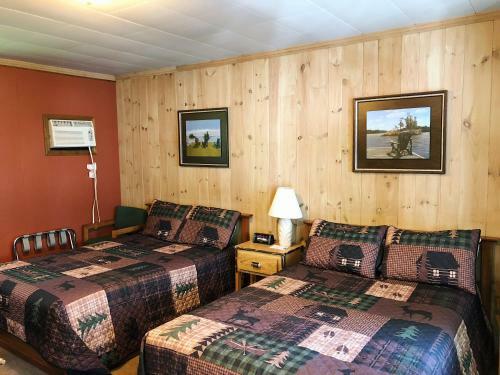 Motel Shore Meadows Lodge Llc