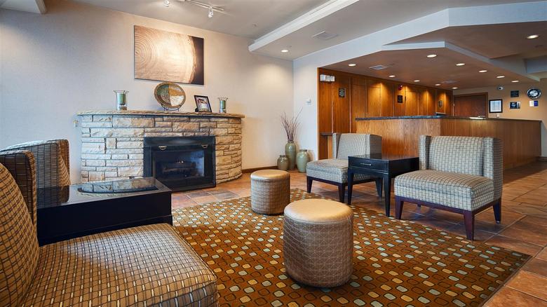 Best Western Plus Plaza Hotel