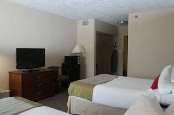 Hotel Ramada Waukegan Gurnee