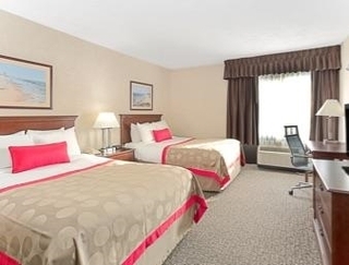 Hotel Ramada Waukegan Gurnee