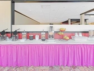 Hotel Ramada Waukegan Gurnee