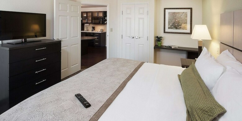 Hotel Candlewood Suites Chicago-waukegan
