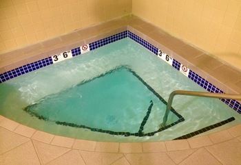 Hotel Quality Inn & Suites Jamestown