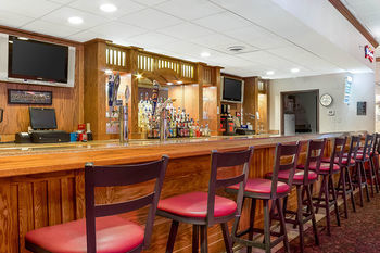 Hotel Quality Inn & Suites Jamestown