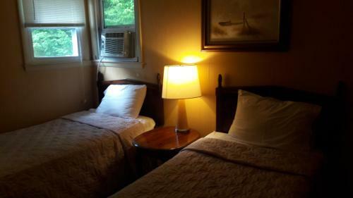 Pinebrook - Three Bedroom House