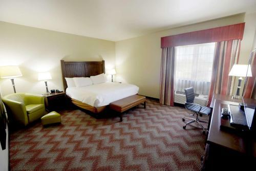 Best Western Plus Cimarron Hotel & Suites