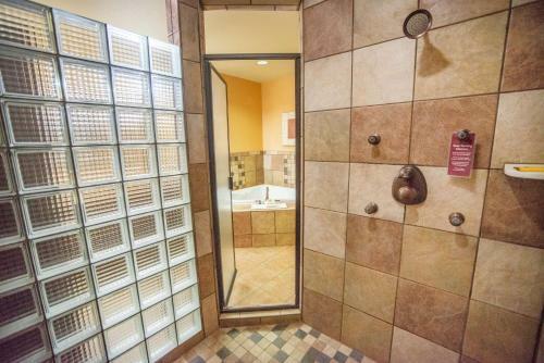 Best Western Plus Cimarron Hotel & Suites