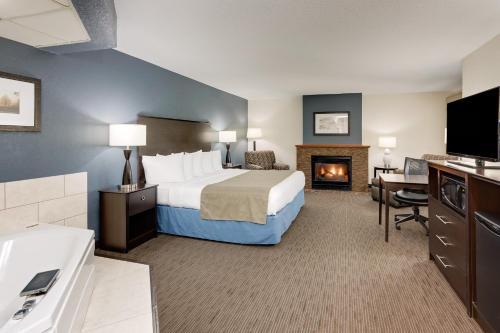 Americinn Hotel & Suites Owatonna - Conference Center