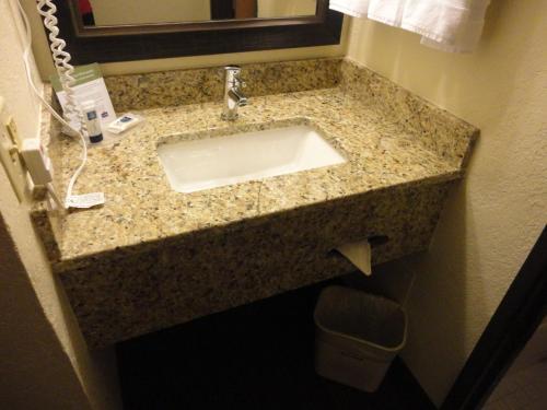 Americinn Hotel & Suites Owatonna - Conference Center