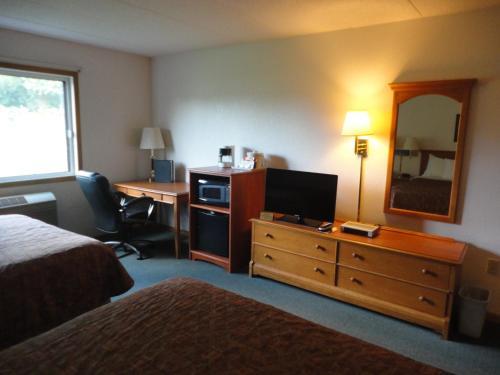 Americinn Hotel & Suites Owatonna - Conference Center
