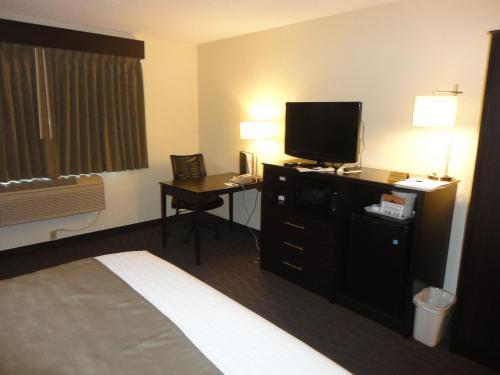Americinn Hotel & Suites Owatonna - Conference Center