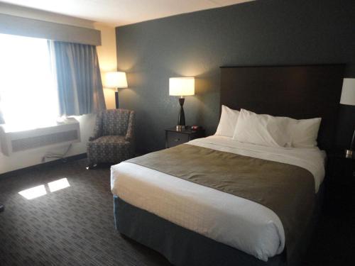 Americinn Hotel & Suites Owatonna - Conference Center