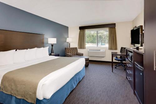 Americinn Hotel & Suites Owatonna - Conference Center