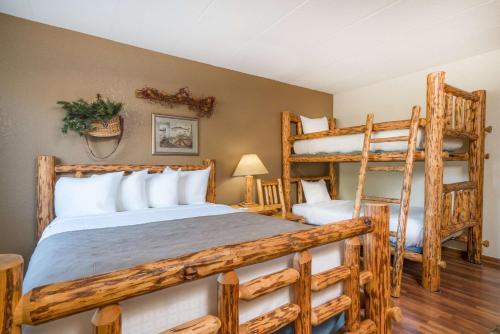 Americinn Hotel & Suites Owatonna - Conference Center