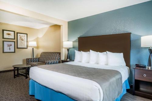 Americinn Hotel & Suites Owatonna - Conference Center