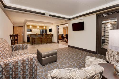 Americinn Hotel & Suites Owatonna - Conference Center