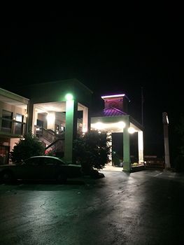 Motel Colonial Inn