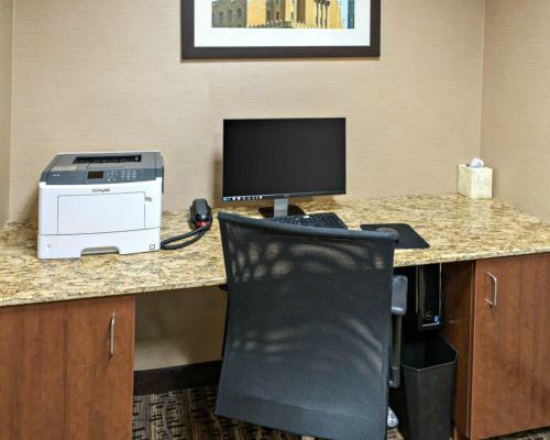 Hotel Comfort Inn & Suites- Rochester