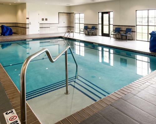 Hotel Comfort Inn & Suites- Rochester